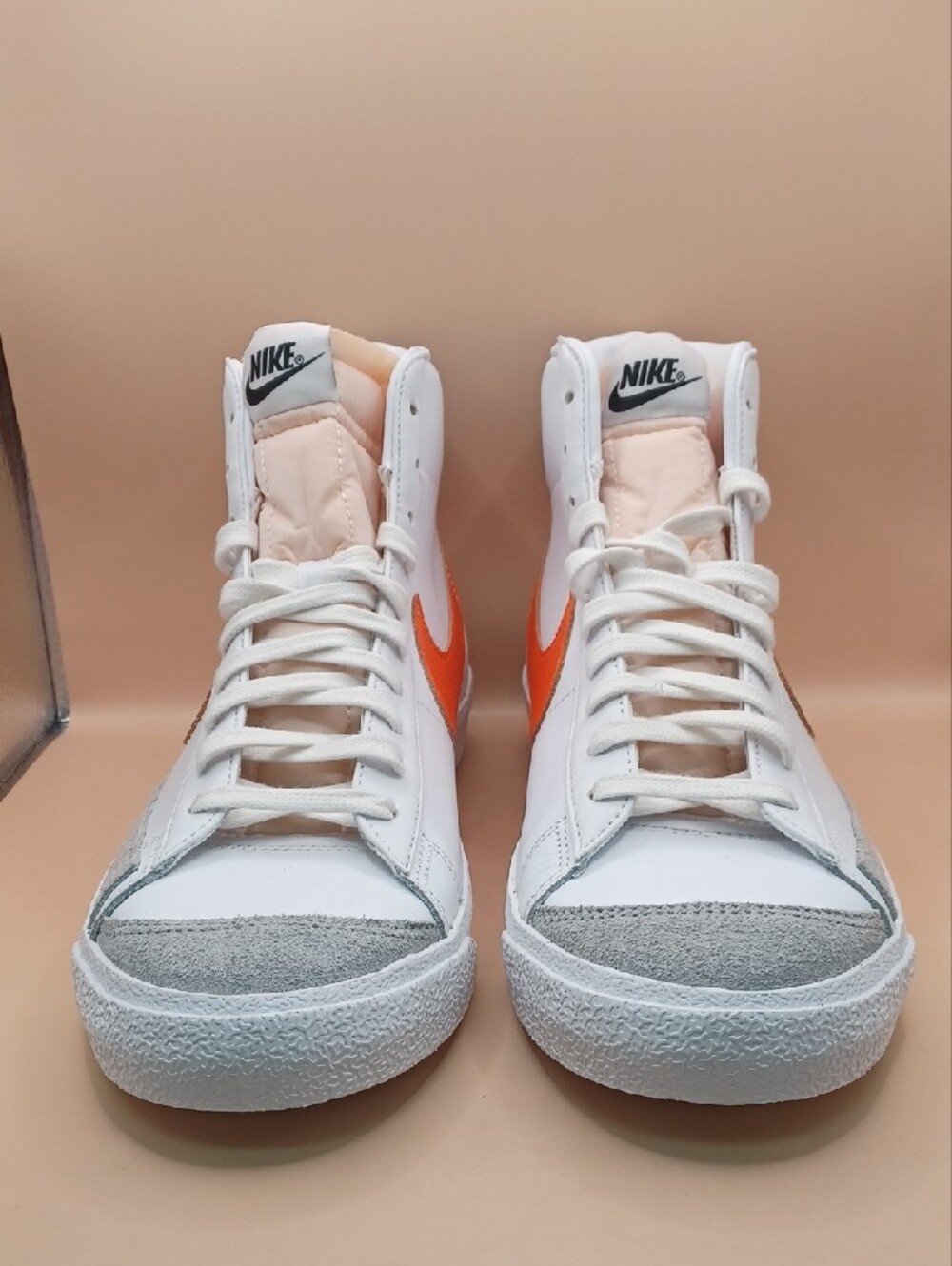 NWOB Nike Blazer Mid '77 Vintage Sneaker-Safety Orange Men Size 11.5 US - Picture 2 of 14